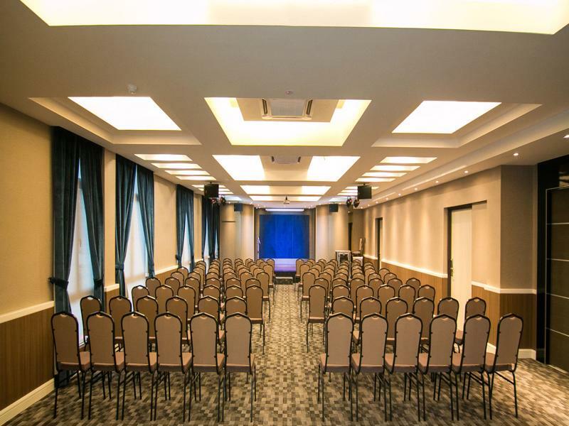 Indra Hotel - Boutique Suites Ipoh Exterior photo